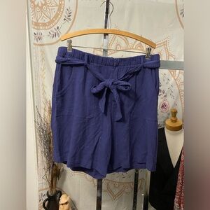 NWT Soft Surroundings Summer Breeze Solid Gauze Shorts M linen blend pockets